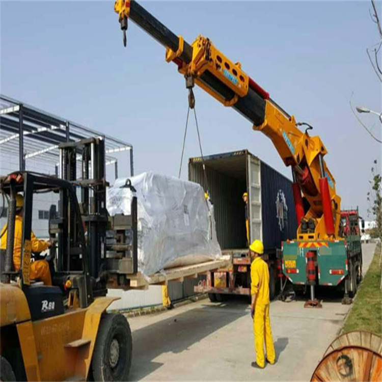 三台吊车租赁价格、流程、安全标准全解析，快速解决施工难题